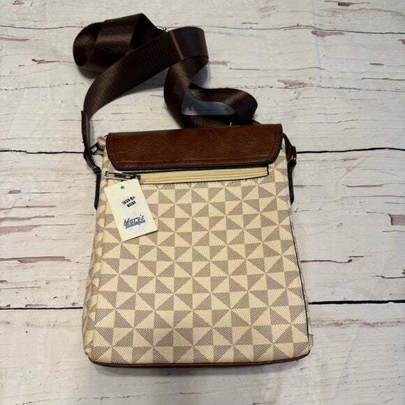 Brown and Cream Geometric Crossbody Bag - Picture 2 of 9